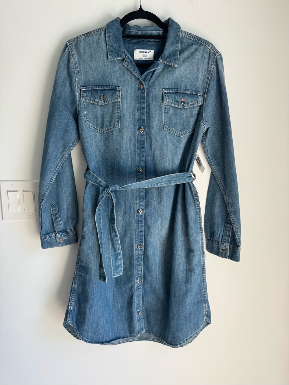 OLD NAVY GIRLS XXL 14 BLUE DENIM SHIRT DRESS TIE BELT POCKETS BUTTON LONG SLEEVE
